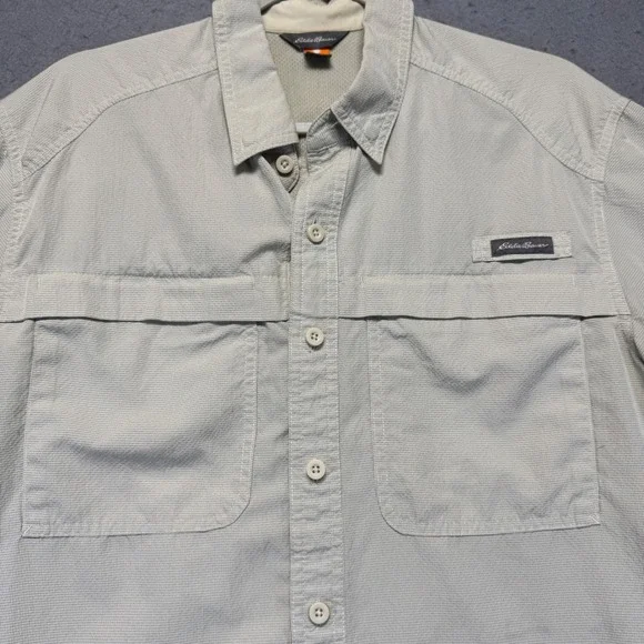 Eddie Bauer Mens Long Sleeve Button Down Shirt Beige Utility Outdoor Size M - Picture 2 of 11